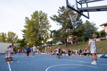 igrišče na Rožni ulici - otvoritev (44)